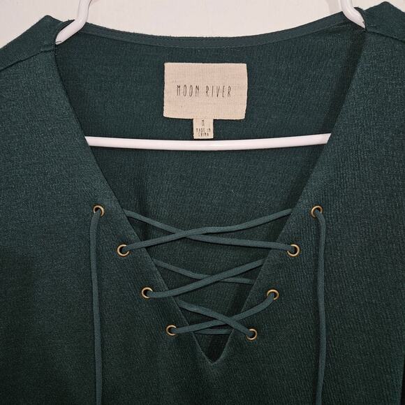 Anthropologie Moon River Lace Up Flare Sleeve Flowy Boho Top. Size Medium. - Picture 6 of 9